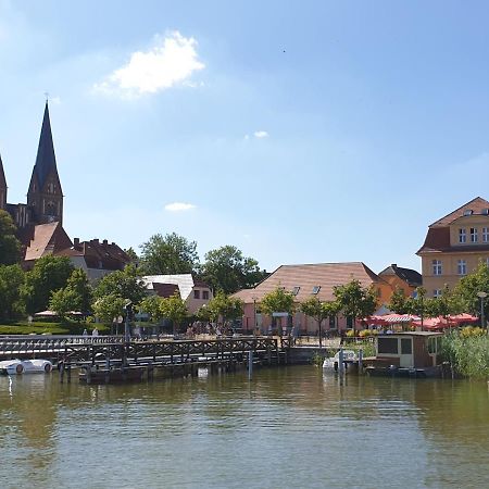 Travel Art Boardinghouse Aparthotel Neuruppin Luaran gambar