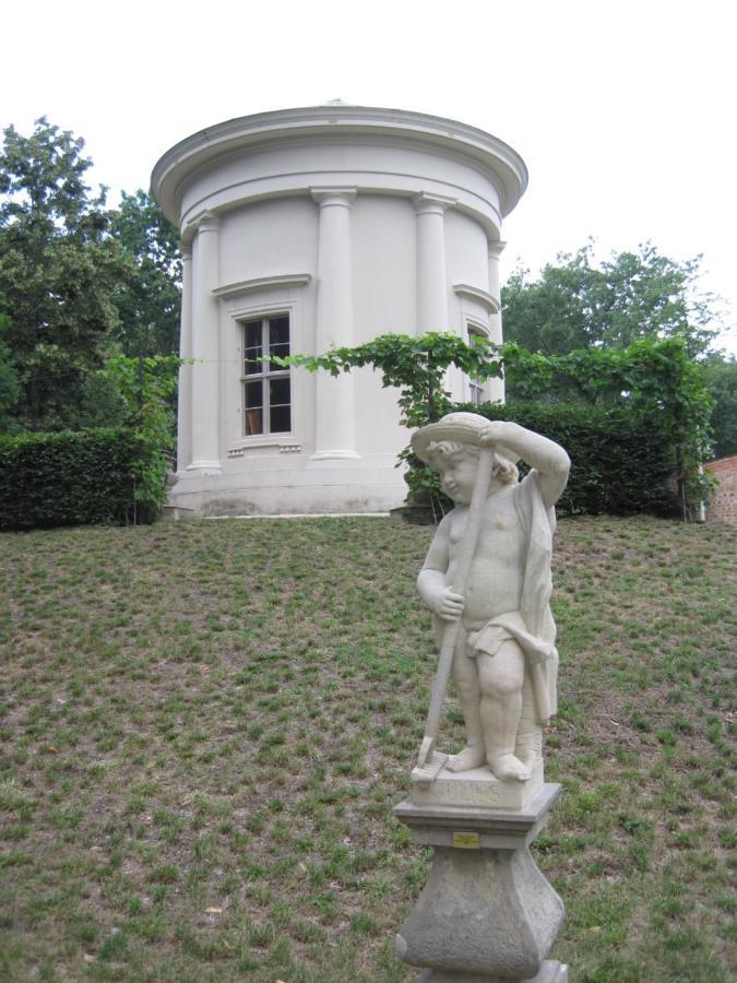 Travel Art Boardinghouse Aparthotel Neuruppin Luaran gambar